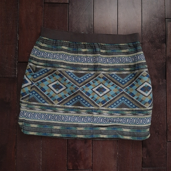 American Eagle Outfitters Dresses & Skirts - American Eagle Aztec Tribal Mini Skirt